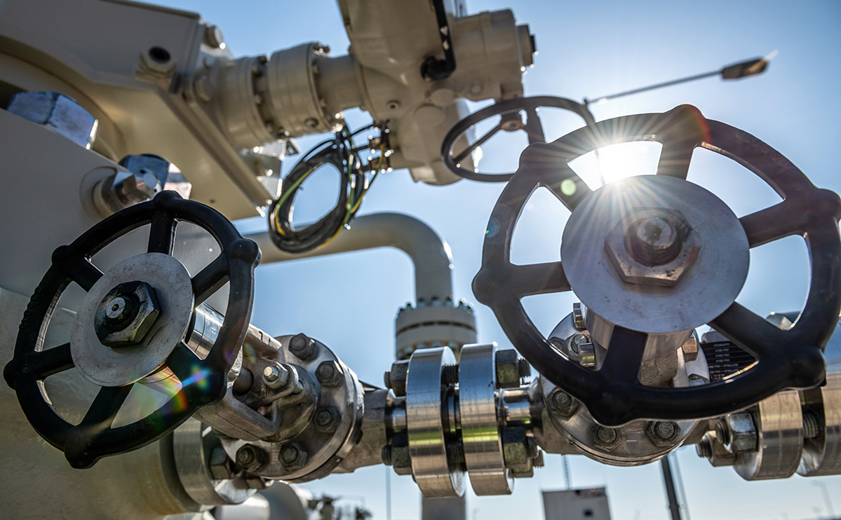 Мерц поддержал идею ЕС заблокировать "Северный поток", чтобы США и Россия не смогли его восстановить - FT