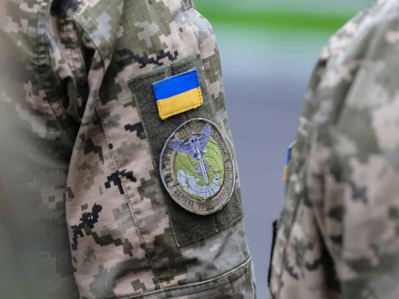 Бойцы ГУР МО атаковали военный поезд РФ в Запорожской области. Нарушены поставки оккупационных сил в Крым. Видео