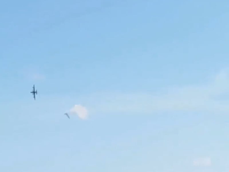 россияне под Соледаром сбили свой Су-25.