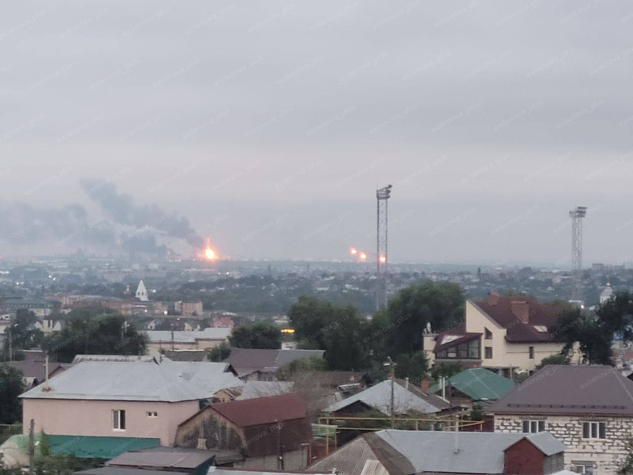 "Сильно попали": украинские дроны атаковали НПЗ в Сызрани, у россиян паника.
