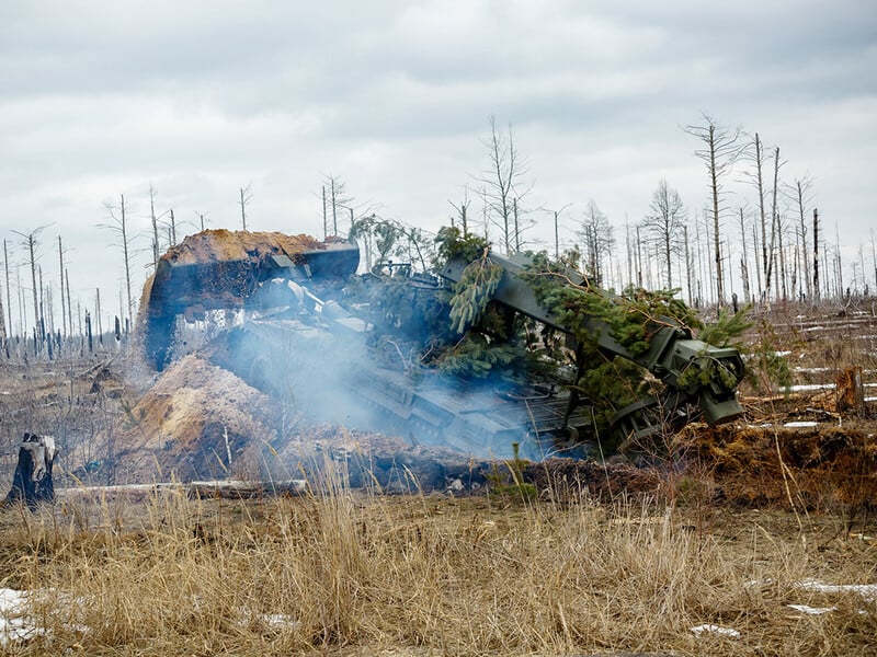 ВСУ уничтожили российский "терминатор на гусеницах", защищенный от последствий ядерного удара. Видео