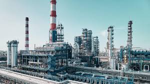 «Дроны могут неожиданно прилететь на белорусские НПЗ»