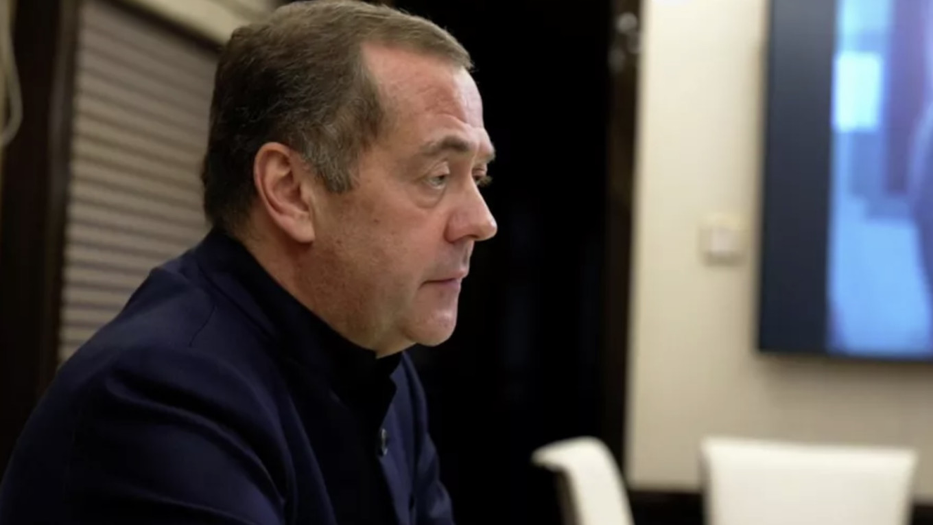 Пора тяжелых вопросов