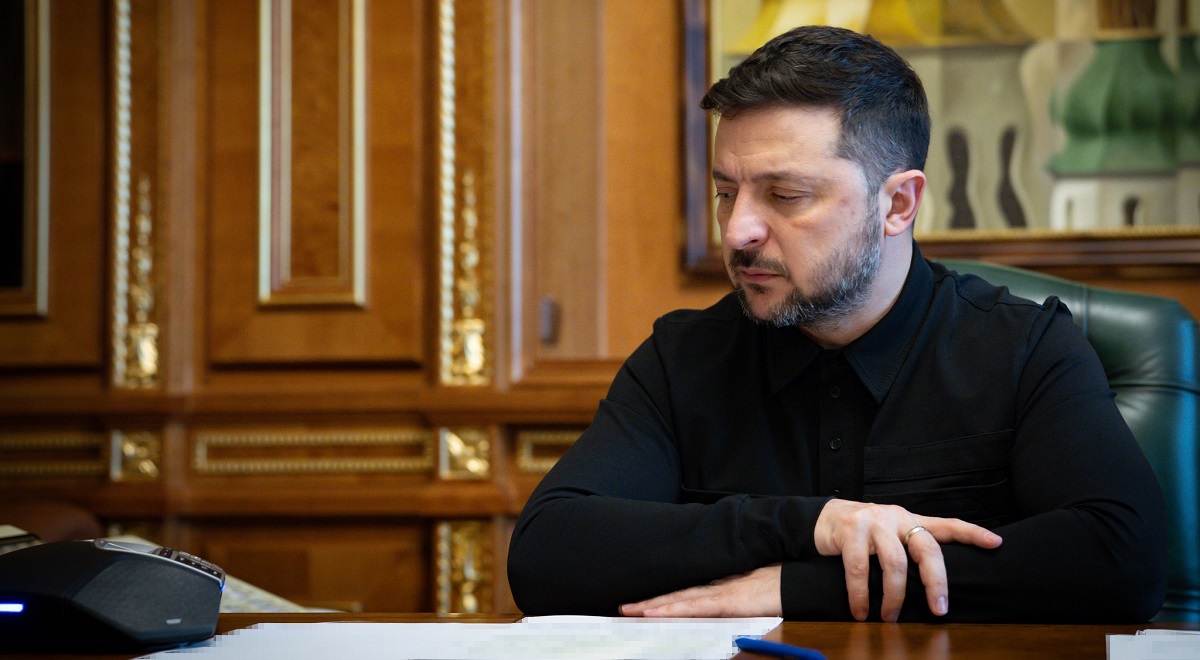 Зеленский не исключил превентивного удара по "фактическому руководству Беларуси". Видео