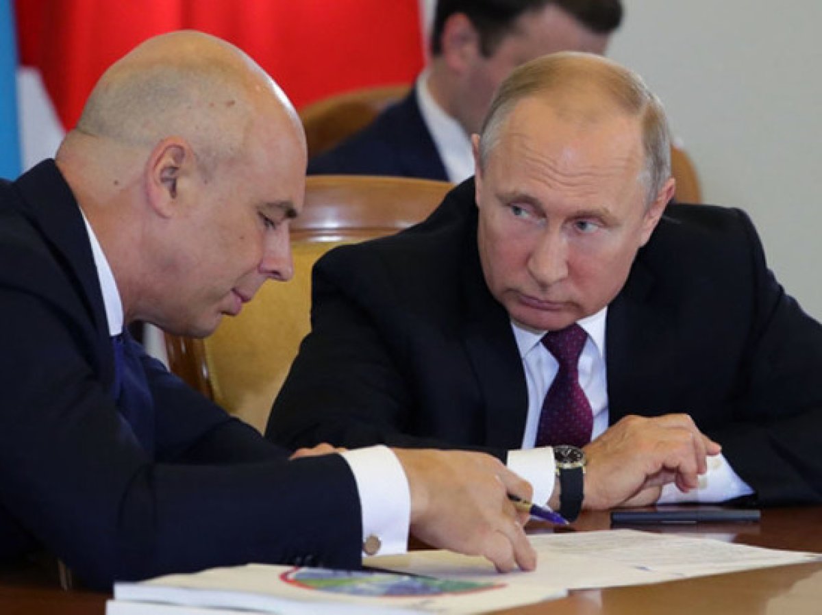 Немецкий экономист: Россия тратит на войну против Украины две трети доходов