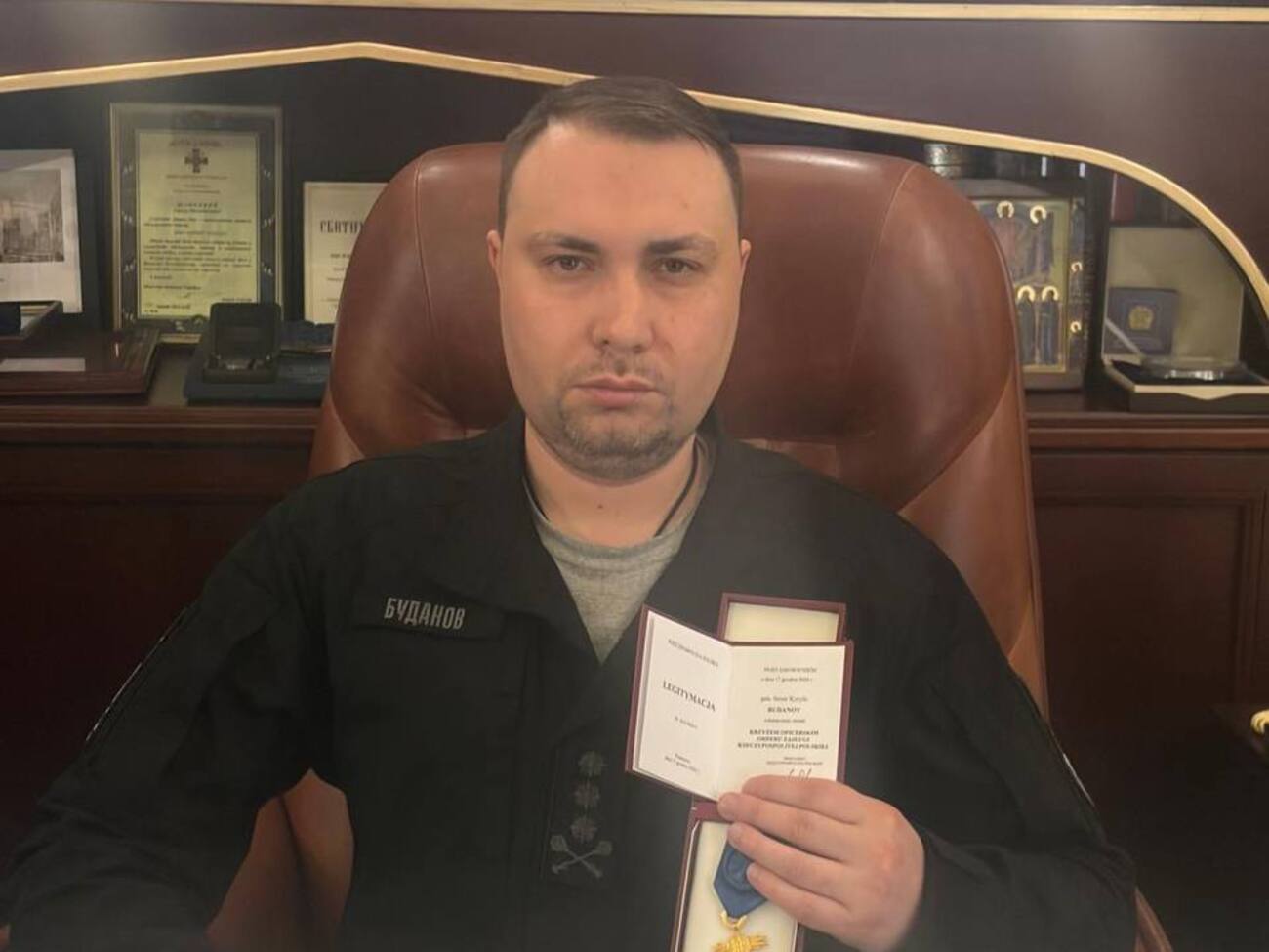 "Не могу оставаться в стороне". Буданов отказался от польского ордена на фоне решения Навроцкого