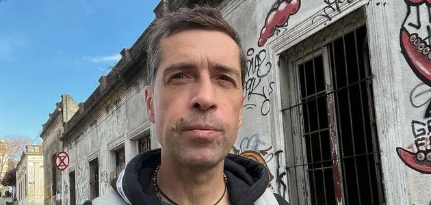 "Боишься русских? Правильно": солист группы "Ногу свело!" довел сеть до слез разговором с мальчиком в Буче