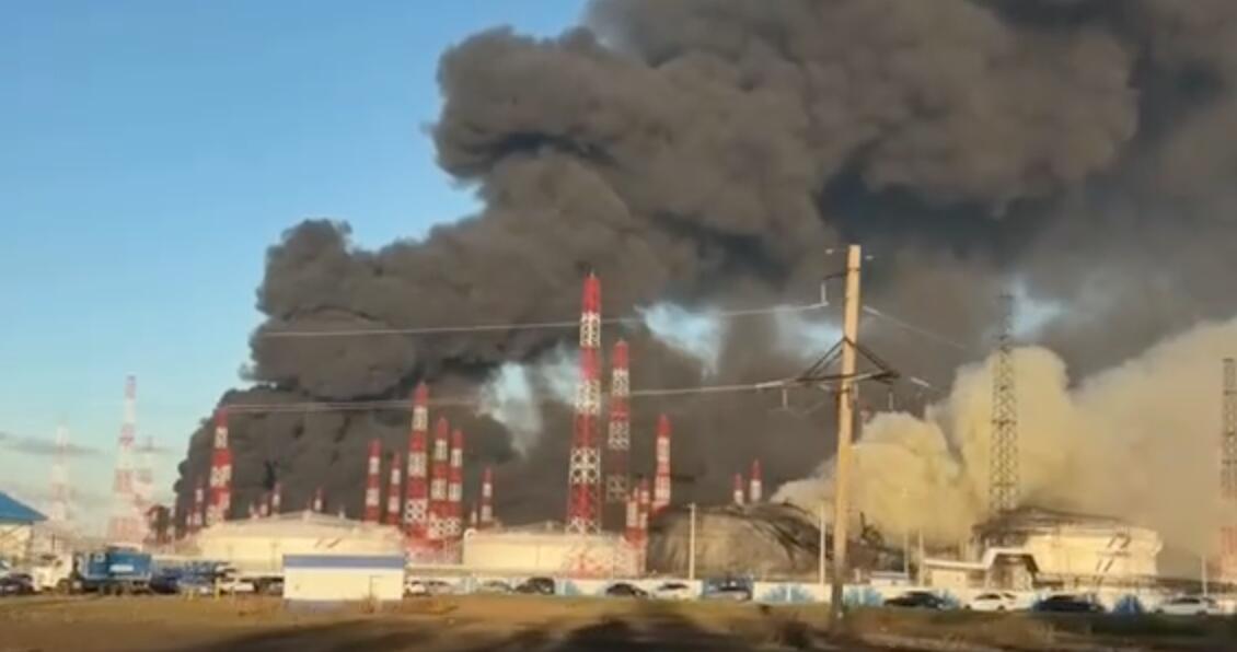 ВСУ повторно атаковали крупнейший нефтяной хаб в России (Видео)